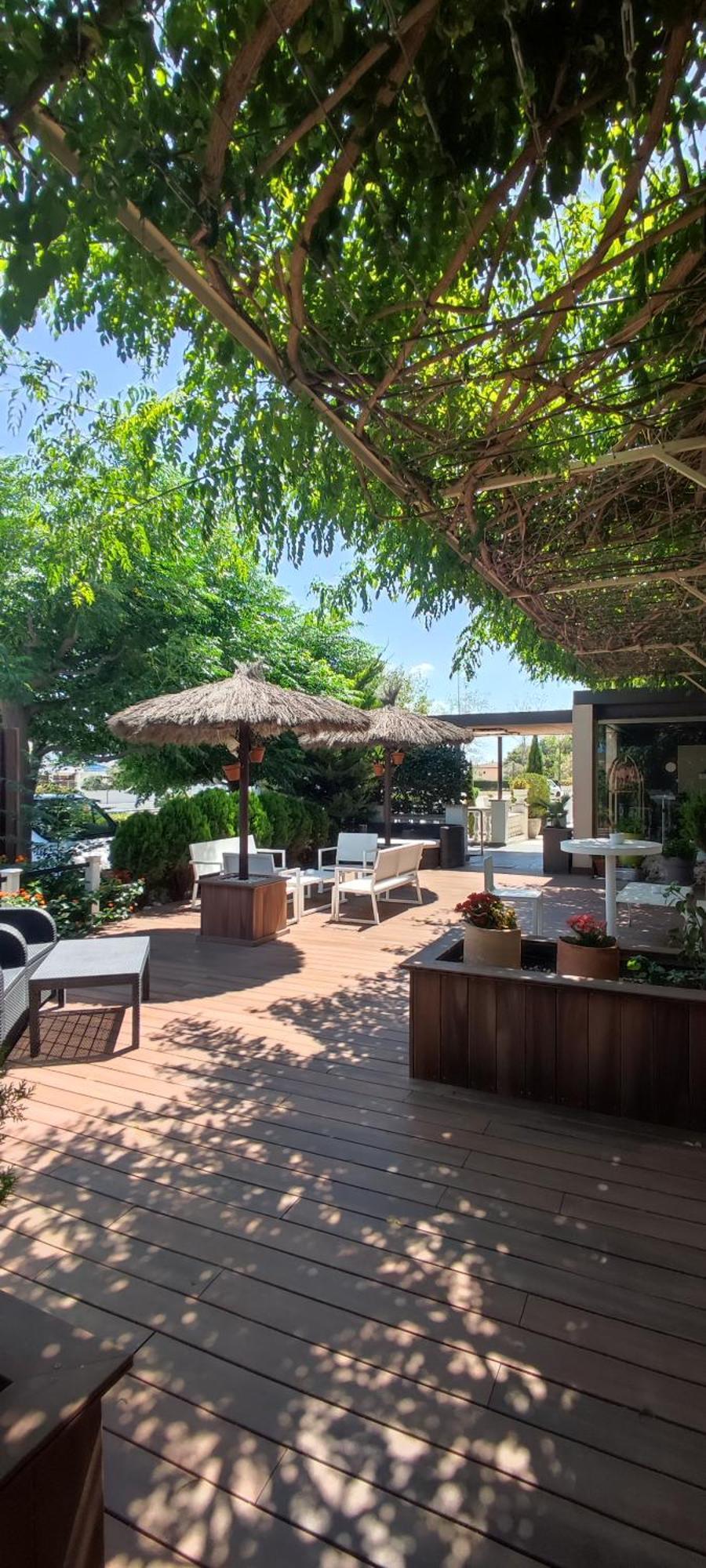 Hotel & Restaurant Figueres Parc Los Hostalets de Llers Exteriör bild